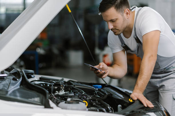 The Advantages and Disadvantages of a Mobile Mechanic